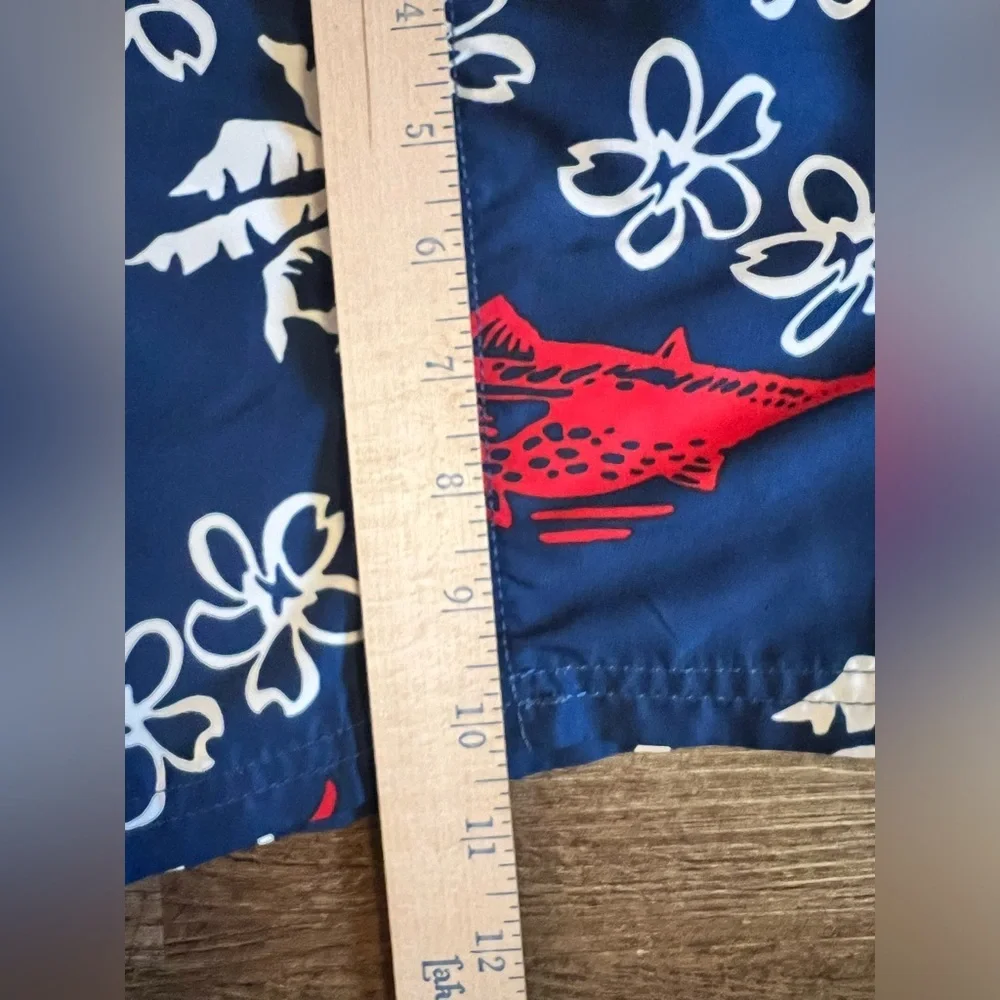 Columbia PFG Omni-Shade Swim Trunks Tuna Fish‎ Palm Tree Mens 36 Inseam 11” H2
